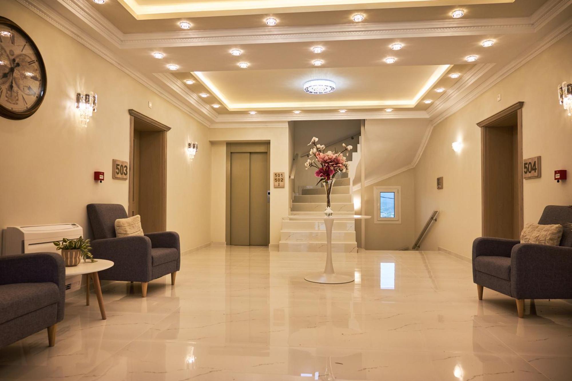 Famissi Sofita 7 Aparthotel กาลัมปากา ภายนอก รูปภาพ