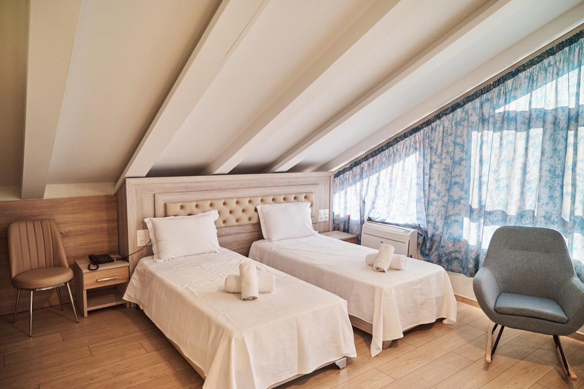 Famissi Sofita 7 Aparthotel กาลัมปากา ภายนอก รูปภาพ